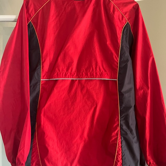 Women Nike running windbreaker jacket - Picture 2 of 4
